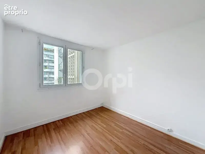 Appartement À Vendre - photo 8