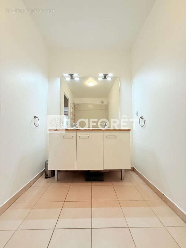 Appartement à NANTERRE