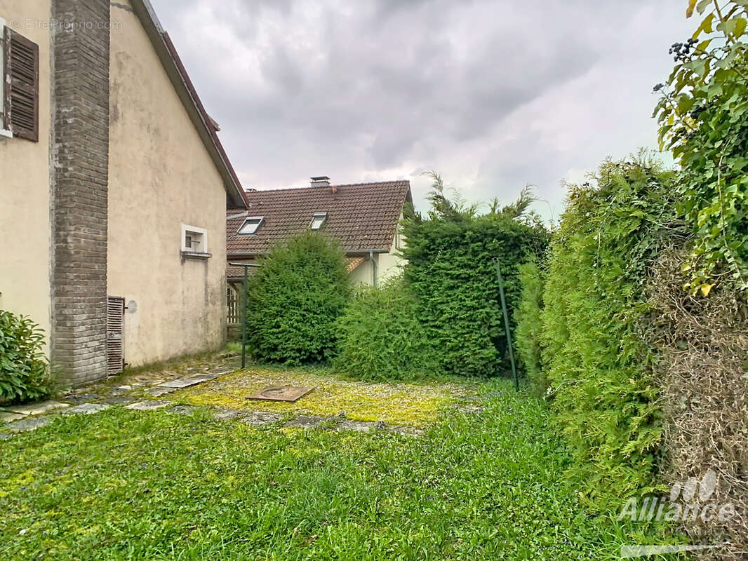 Maison à BEAUCOURT