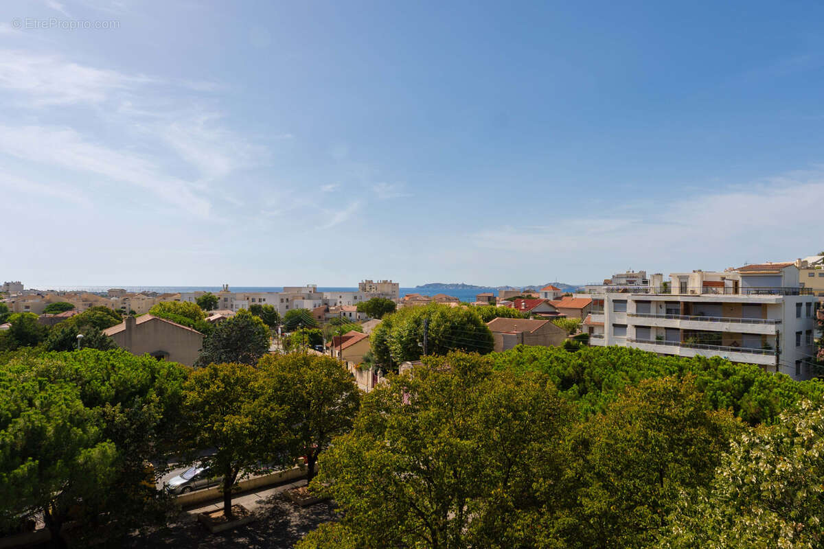 Appartement à MARSEILLE-8E