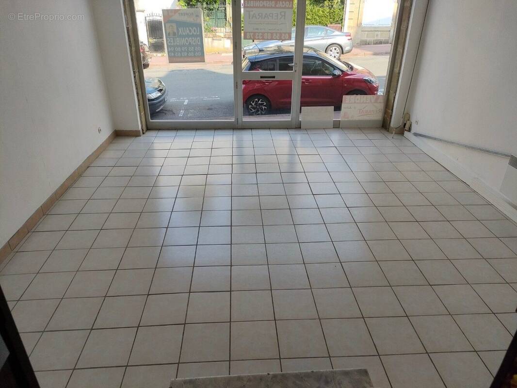 Commerce à BRIVE-LA-GAILLARDE