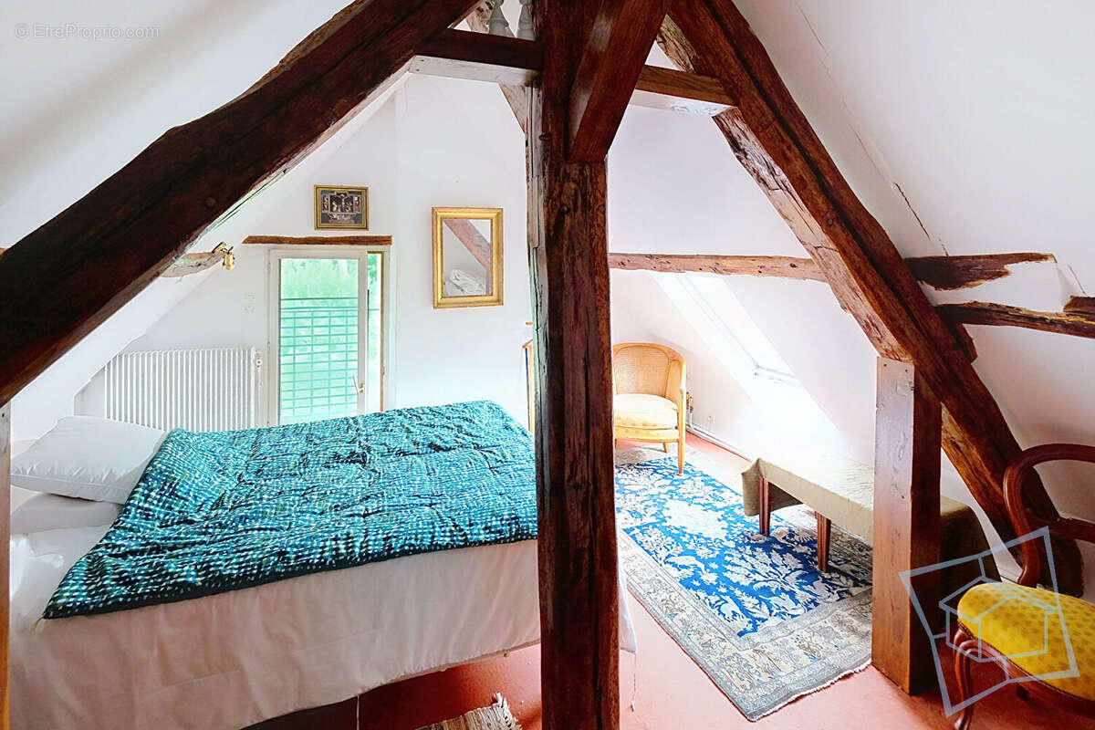 Maison à SAINT-FORGET