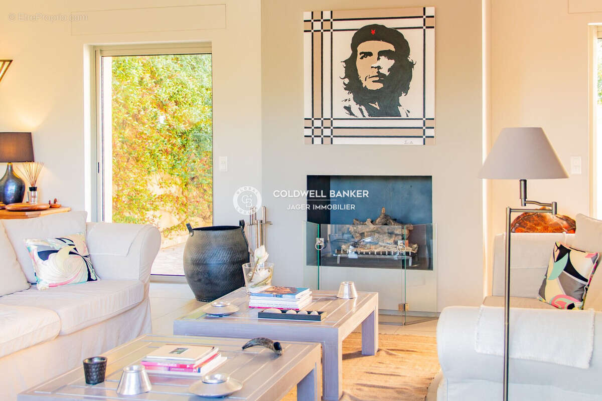 Maison à RAMATUELLE