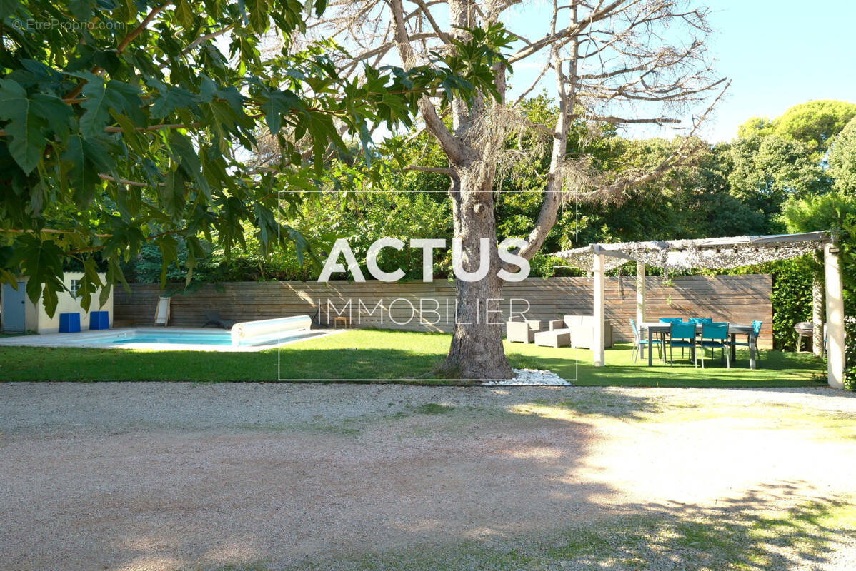 Maison à SALON-DE-PROVENCE