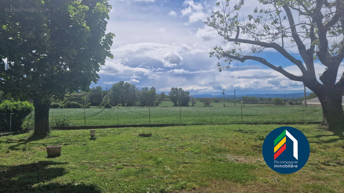 Maison à SAINT-GERVAIS-SUR-ROUBION