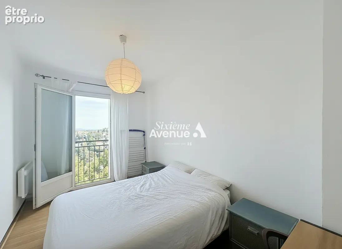 A vendre - Appartement 2 pièces  - 39 m² - Cave  Proche centre-ville de Grasse - photo 3