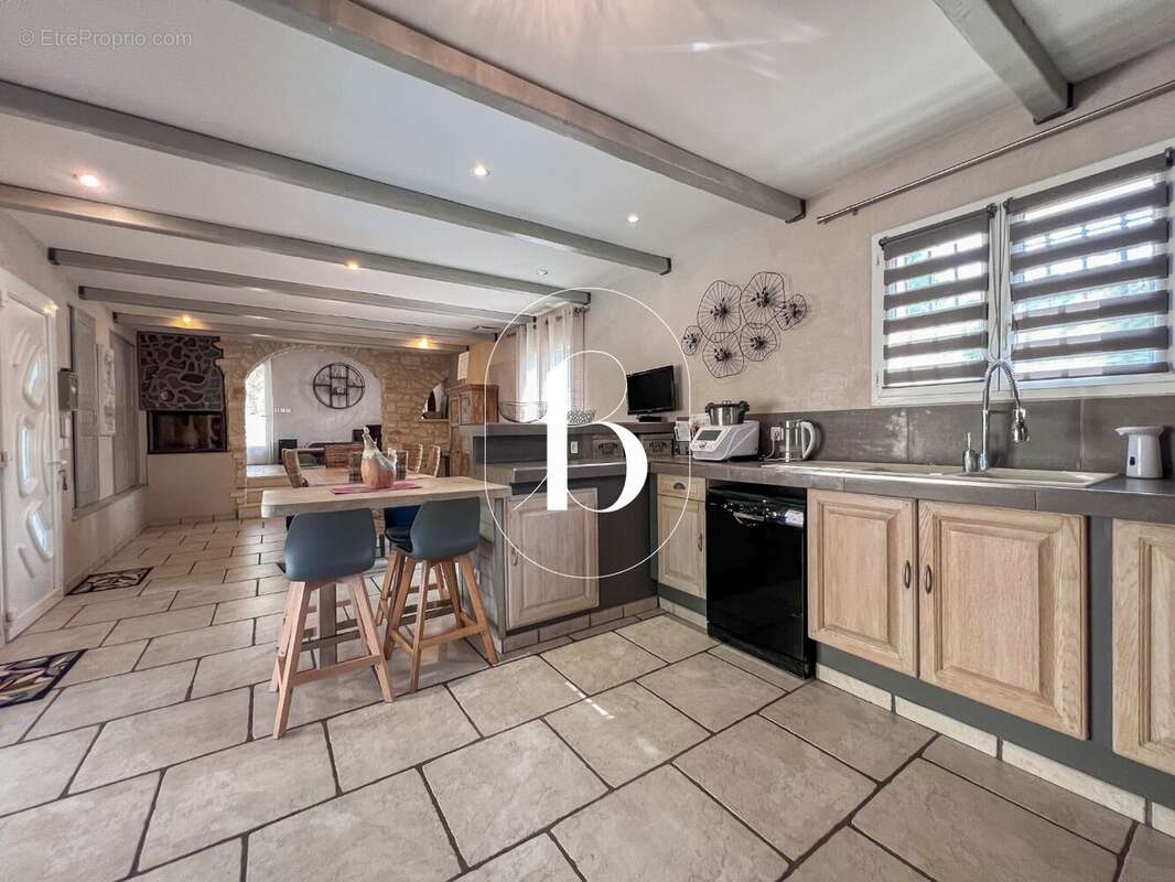 Maison 120 m² à Saint-Ambroix  - photo 17