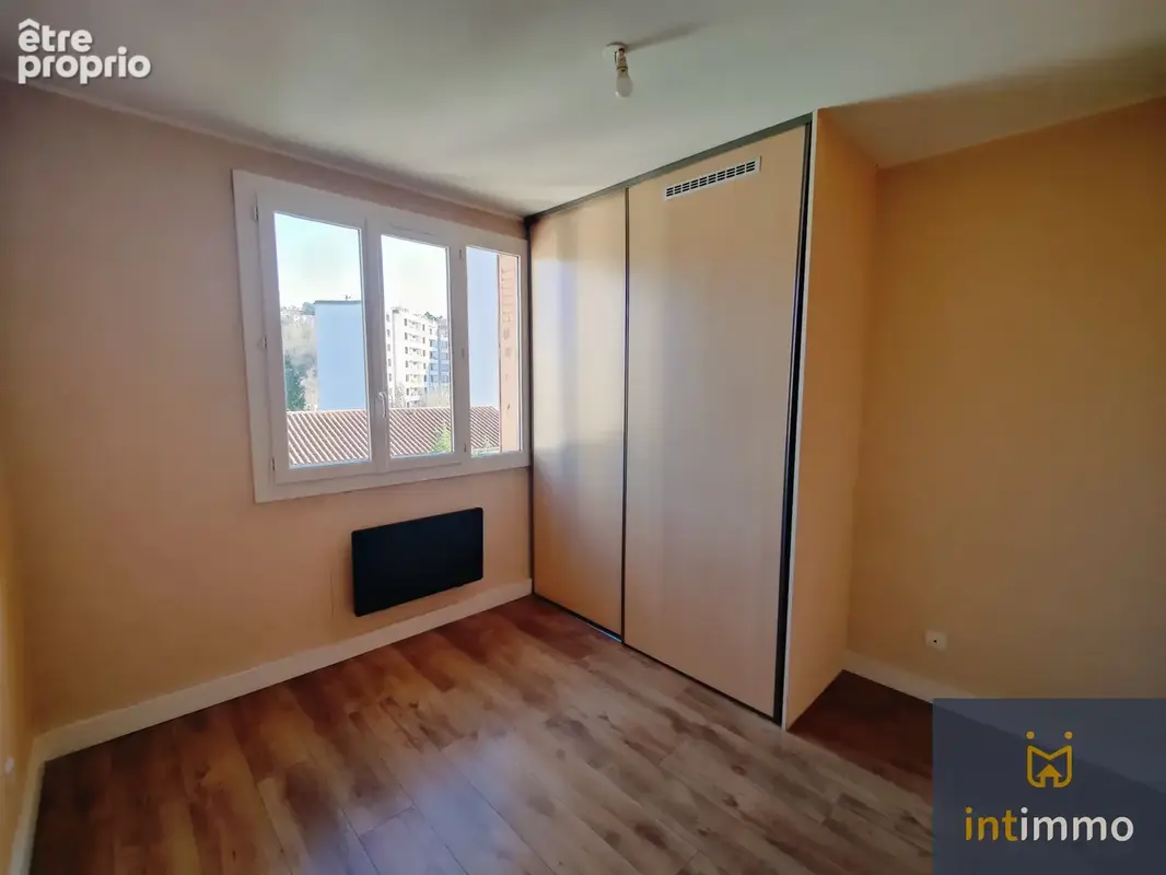 Appartement T3 avec balcon et cave   Bourgoin-Jallieu - photo 13