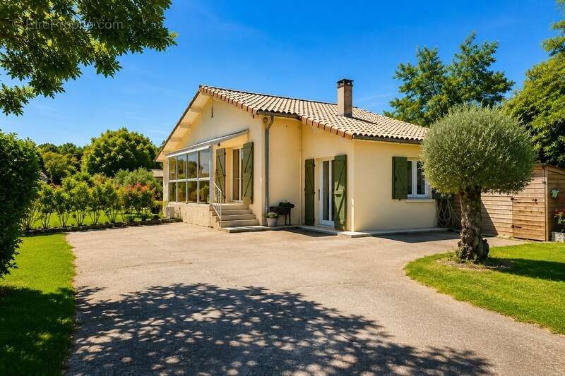 Maison à VILLAUDRIC