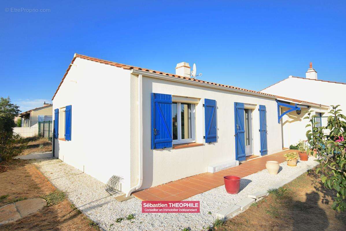 Maison T3 avec grand garage - Centre-bourg L'Aiguillon-sur-Vie - photo 11