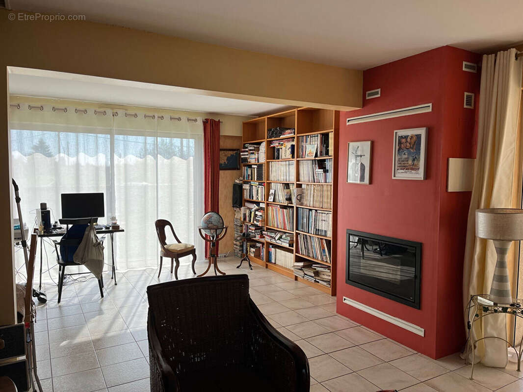 Maison à VILLEMANDEUR