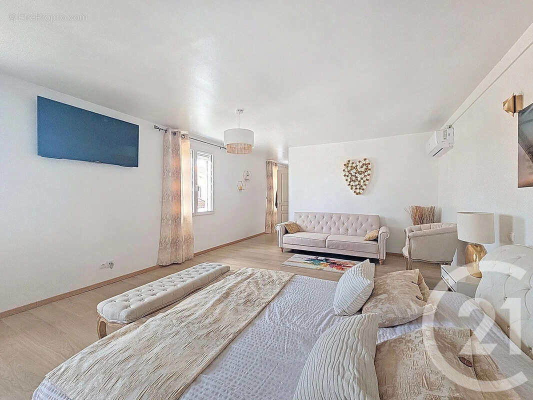 Maison 183 m² à Montauban  - photo 9