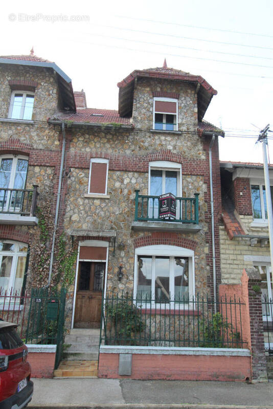 Maison à NOYON