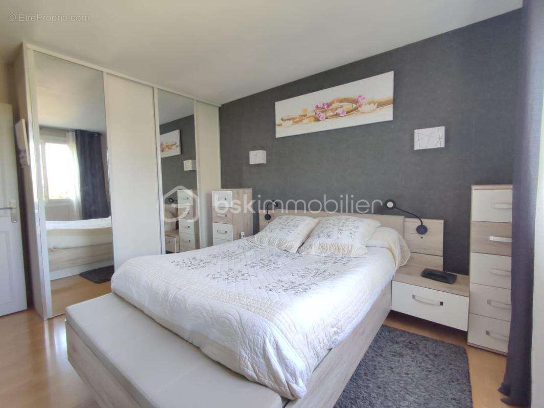 Maison à SAINT-SULPICE