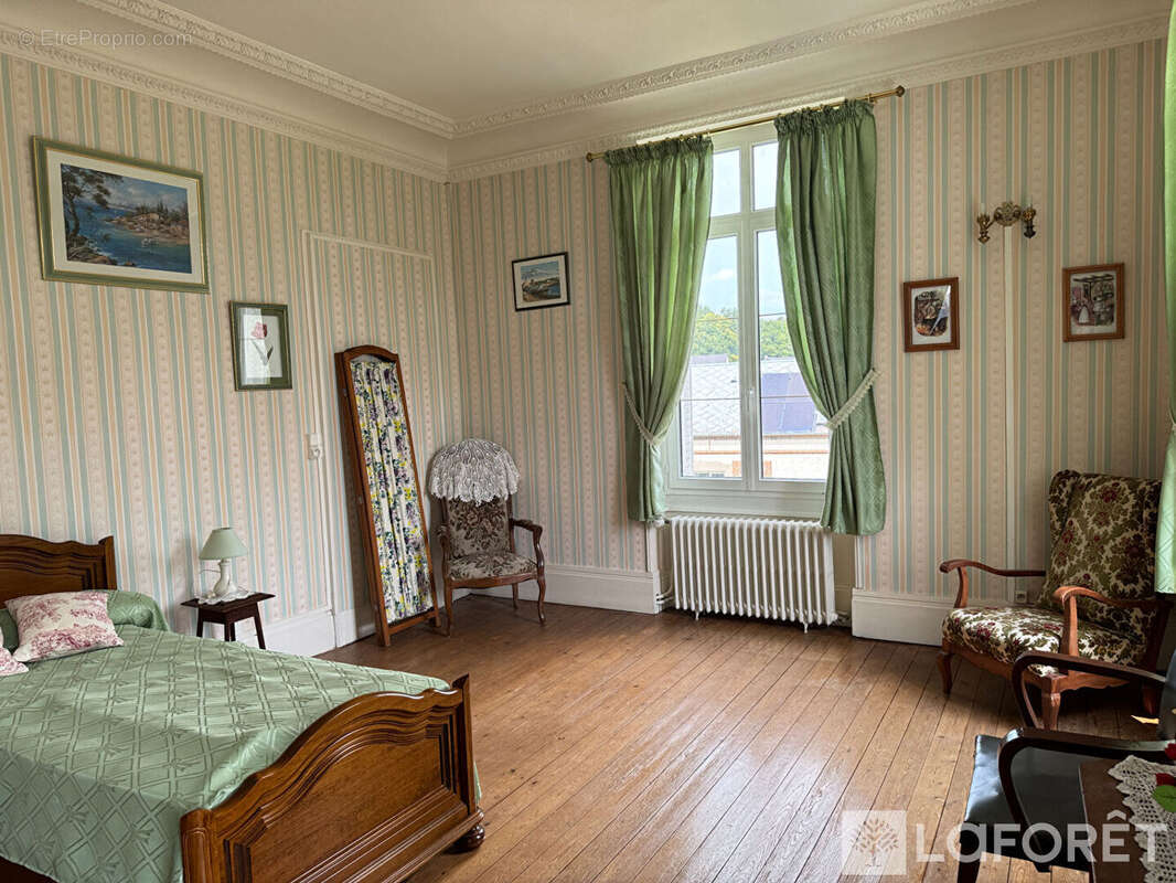 Maison à L'AIGLE