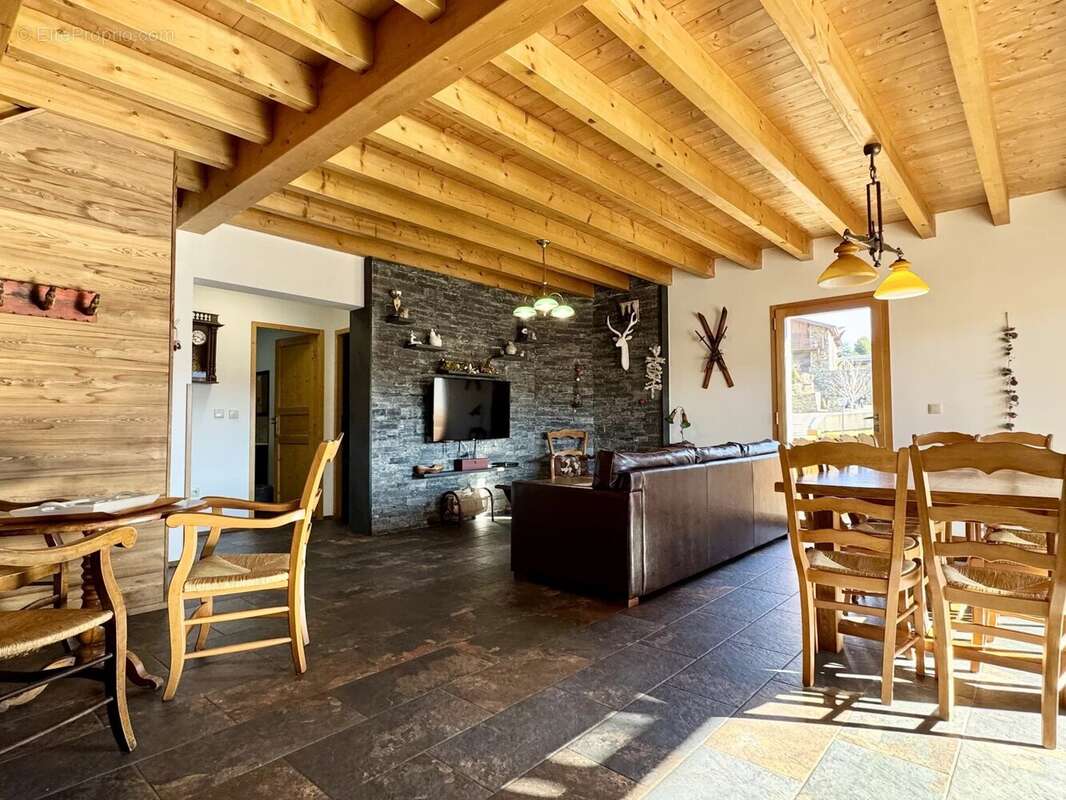 Maison à FORMIGUERES