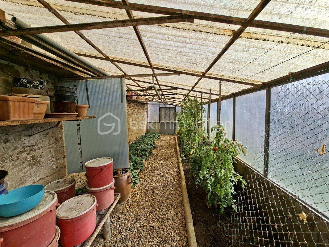 Maison à SAINT-BENOIT-SUR-LOIRE