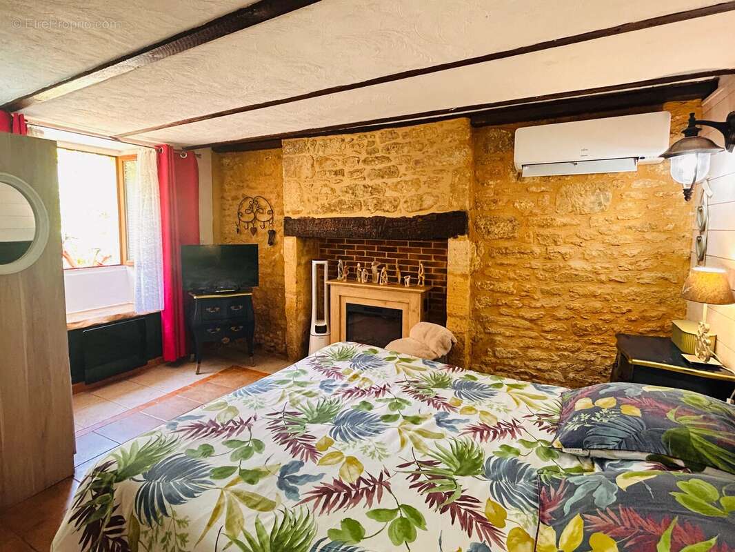 Maison à SARLAT-LA-CANEDA