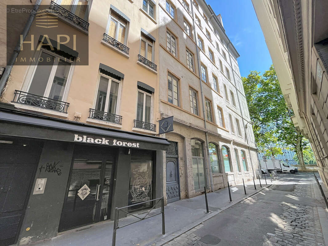 Appartement T2 58m2 plein centre ville - photo 12
