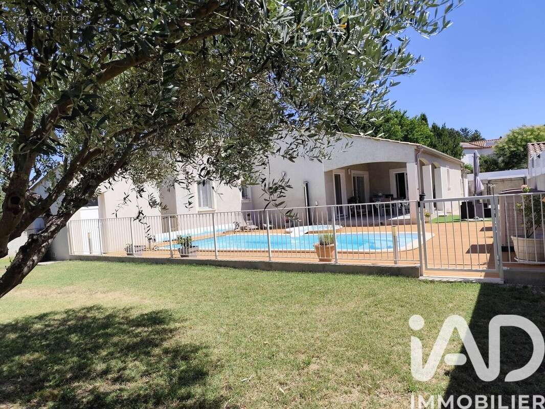 Maison 130 m² à Aujargues  - photo 2