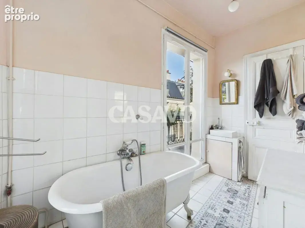 Vente Appartement 7 pièces de 146m² - 75018 Paris - photo 31