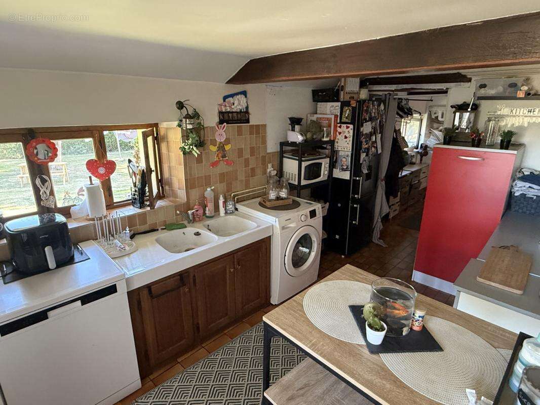 Maison à COLONARD-CORUBERT