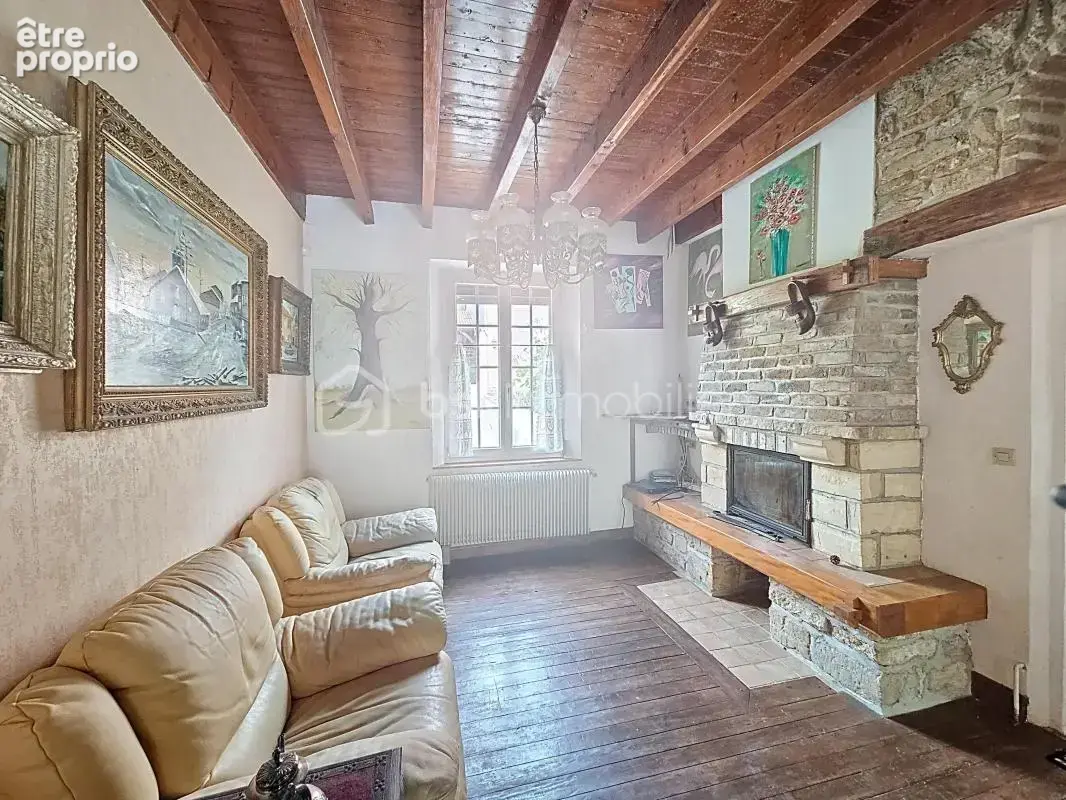 Maison de caractère – 266 m² – 6 chambres – Jardin - photo 9