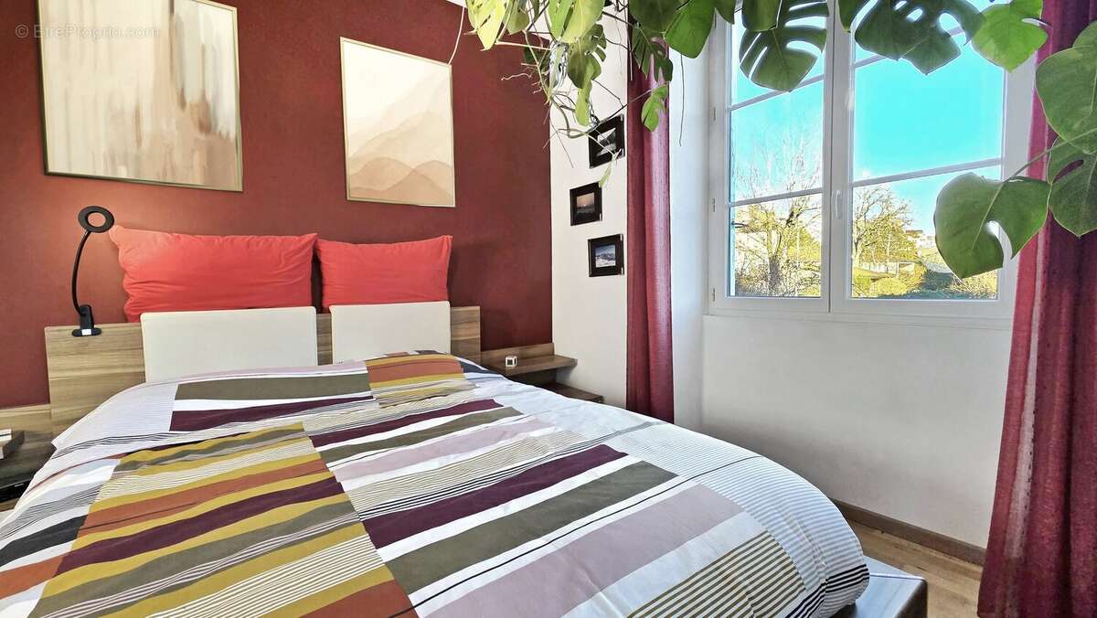 Appartement à AMBILLY