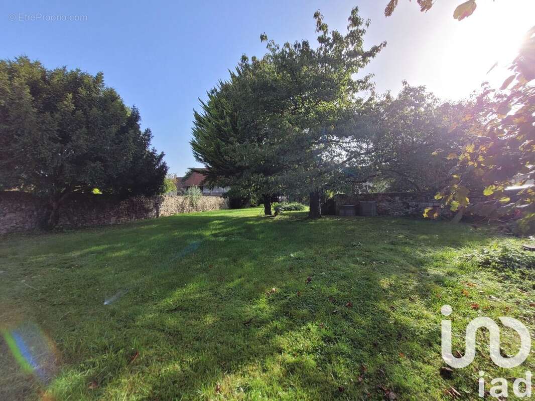 Photo 2 - Terrain à VERBERIE