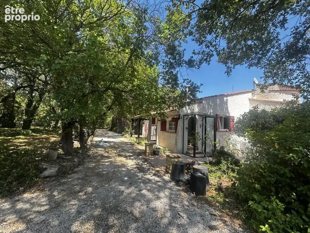 Photo Maison à Saint-Maximin-La-Sainte-Baume au prix de 450 000€