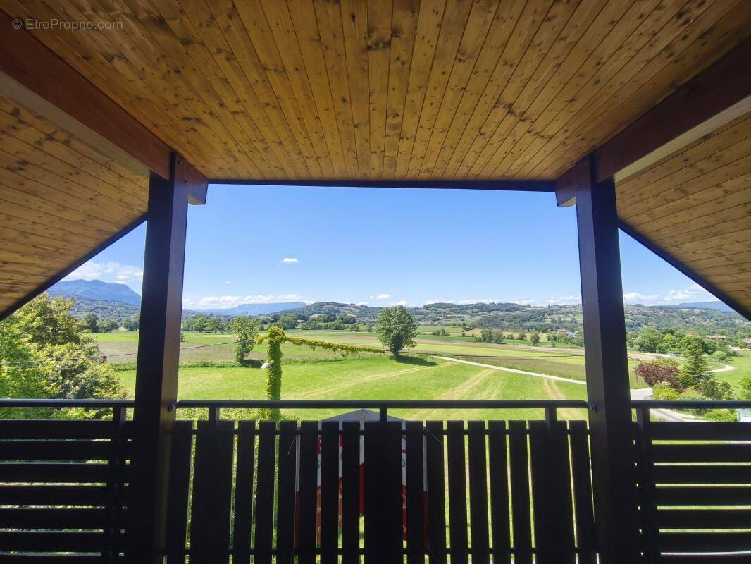 Appartement à GRUFFY