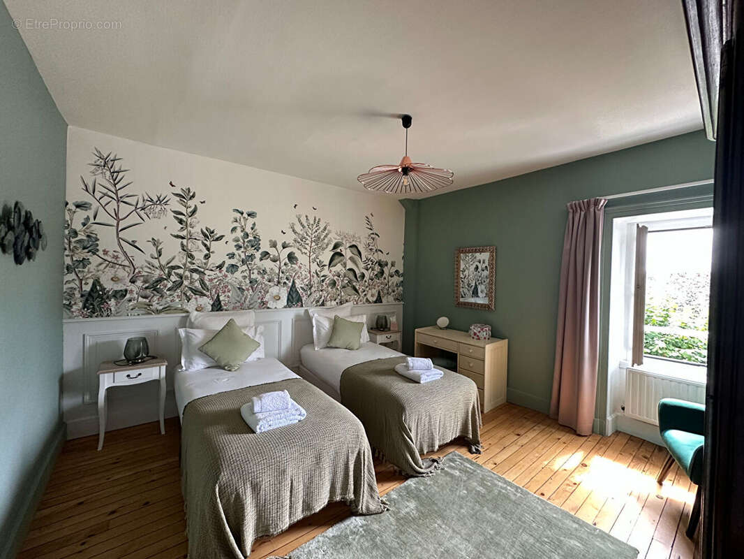 Maison 325m² à châteauroux - photo 7
