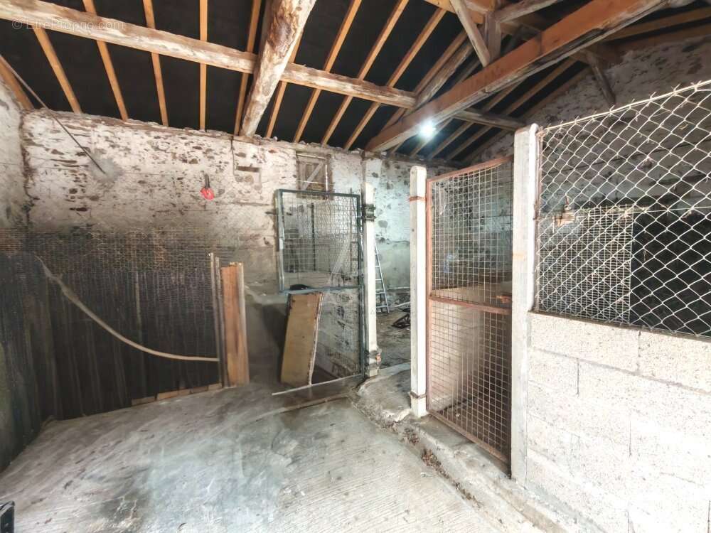 Maison à LE LANDREAU