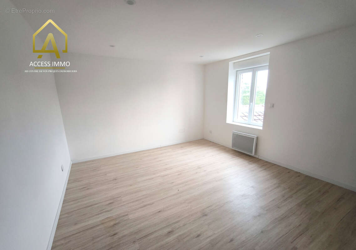 Maison à VIEUX-CONDE