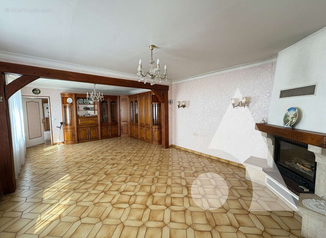 Maison Troyes 5 pièces 133.9 m2 - 3 chambres - photo 2
