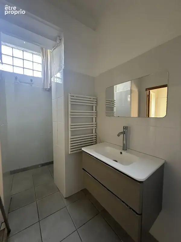 La Seyne sur mer - Appartement T2 bis avec terrasse - photo 10