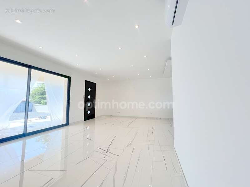 Maison récente 115 m² – 3 chambres – Terrain 762 m² – Noyers-sur-Cher – Aucun travaux - photo 6
