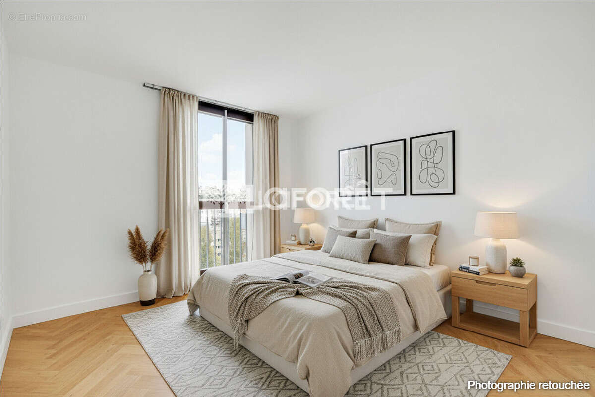 Appartement à PARIS-15E