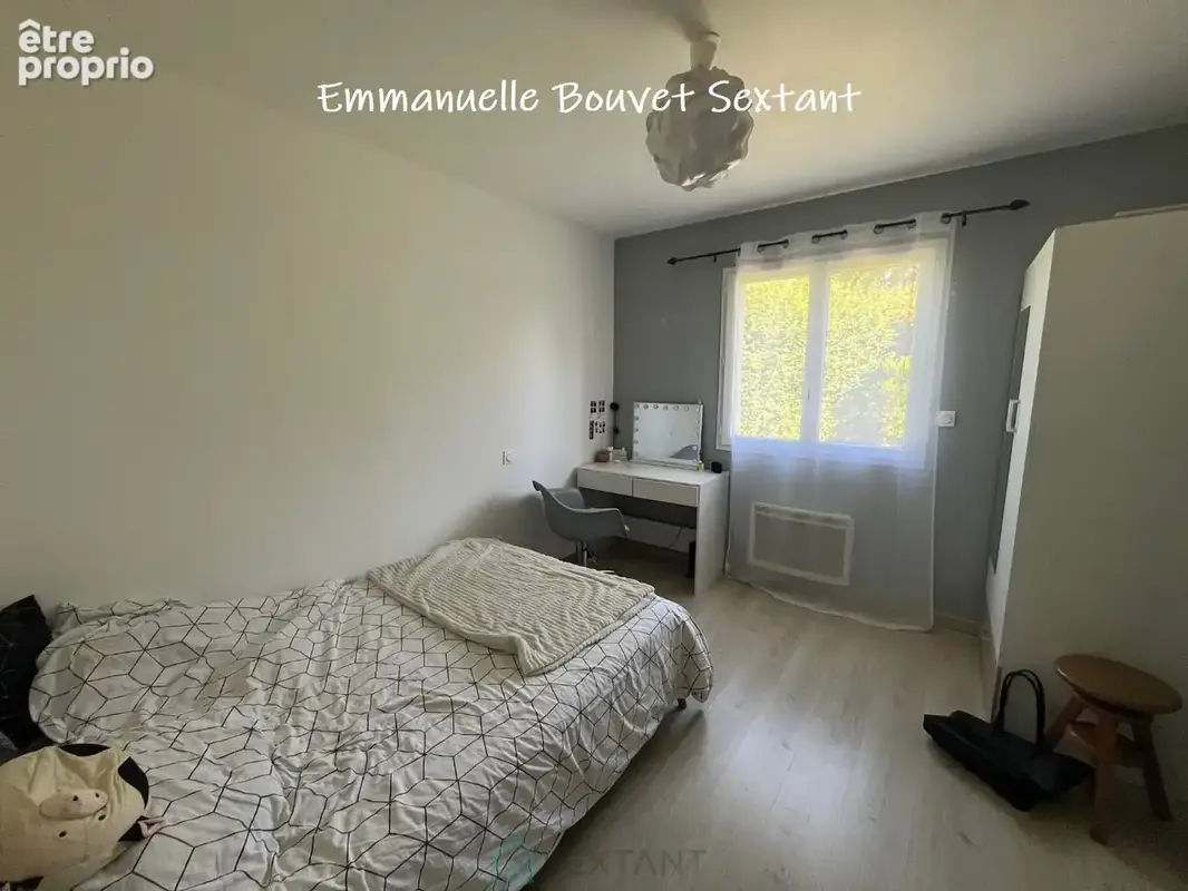 Maison contemporaine de plain-pied, 4 chambres, 2 sde, 2 wc, double-garage, 2000 m² de terrain - photo 11