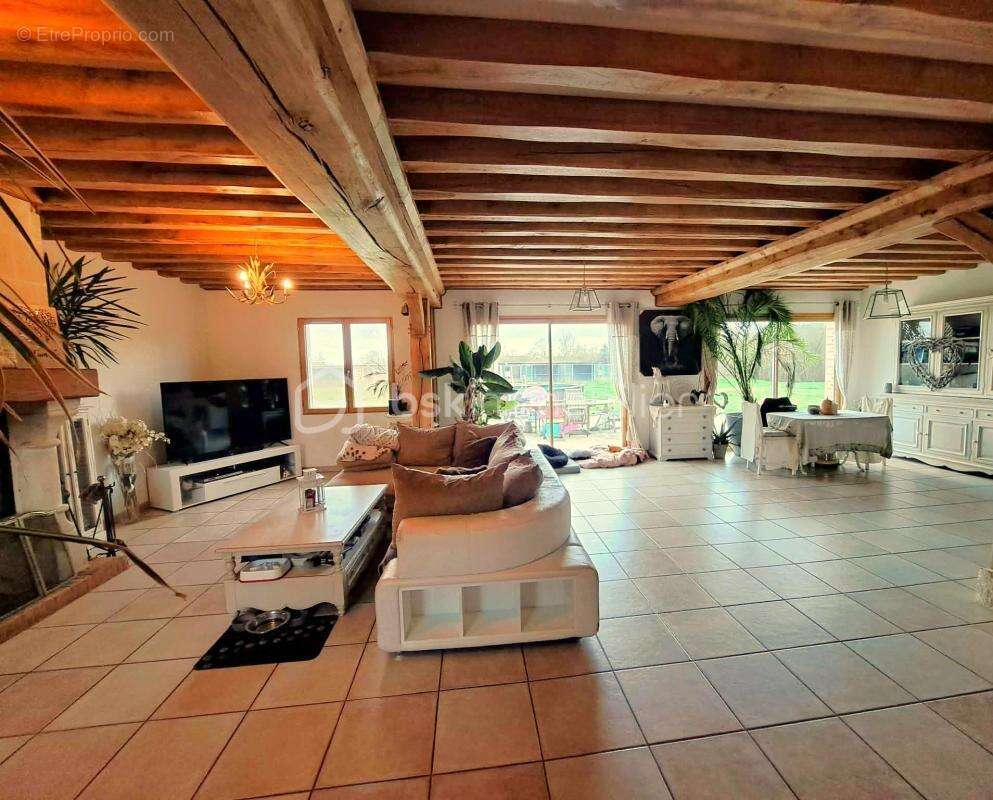 Maison à VERNEUIL-SUR-AVRE