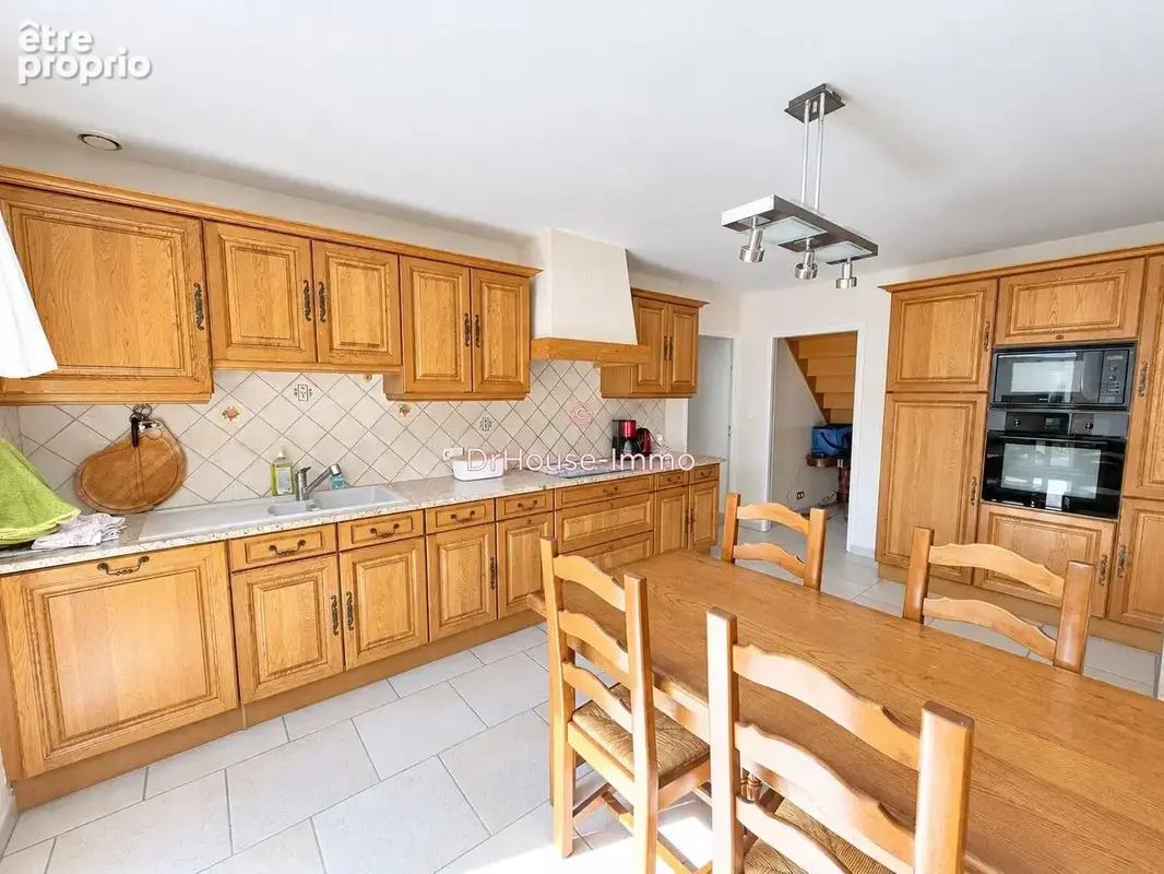 Maison 7 pièces 205 m² à vendre à Beaumont (86490) - photo 6