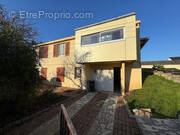 Maison à SAINT-JULIEN-DE-CONCELLES