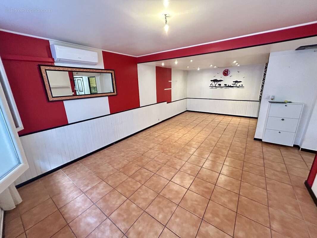 Appartement à FLORENSAC