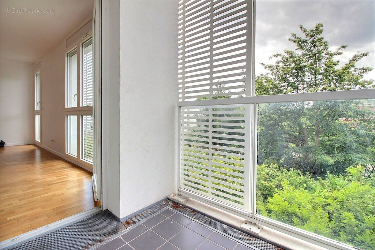 Appartement à ISSY-LES-MOULINEAUX