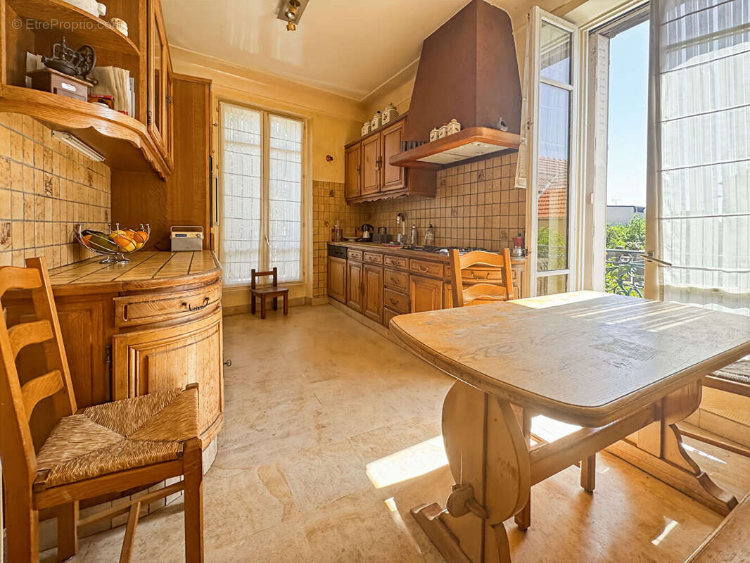 Maison à ROSNY-SOUS-BOIS