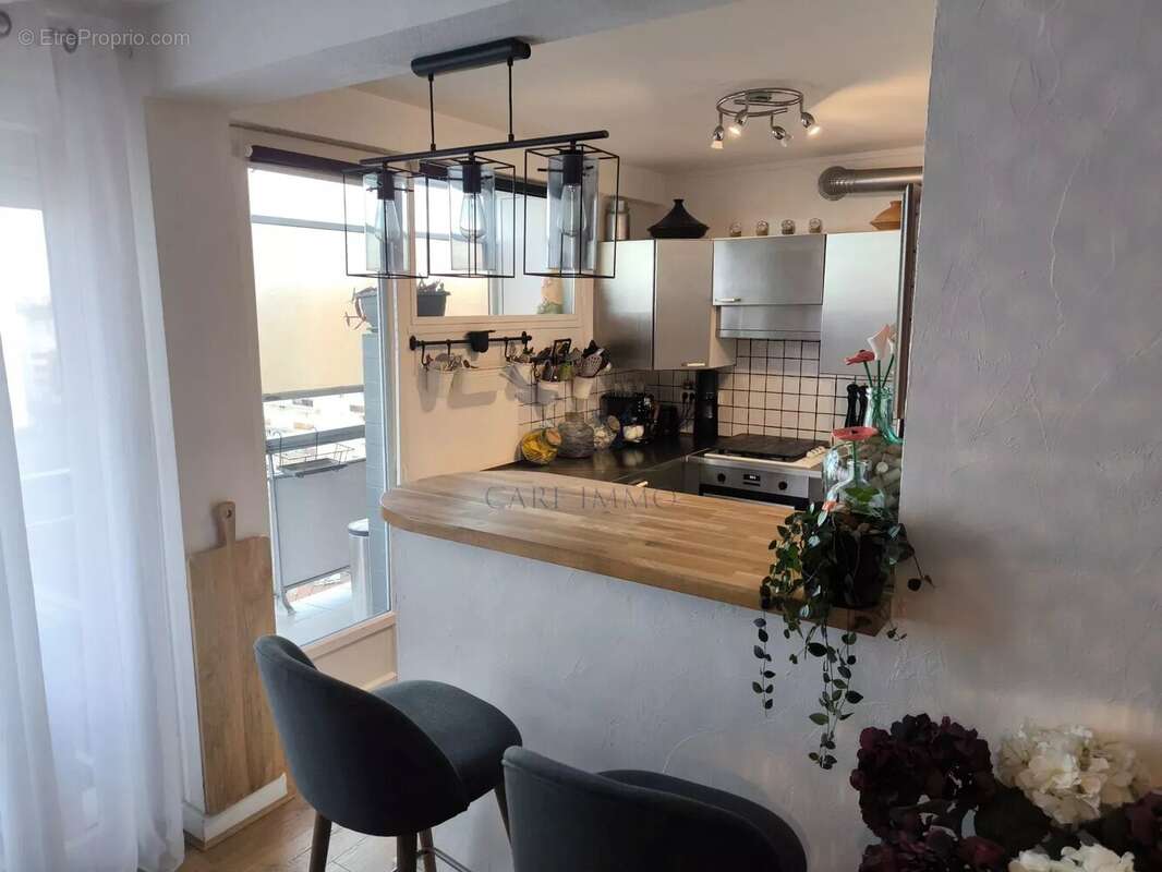Appartement à SAINTE-FOY-LES-LYON