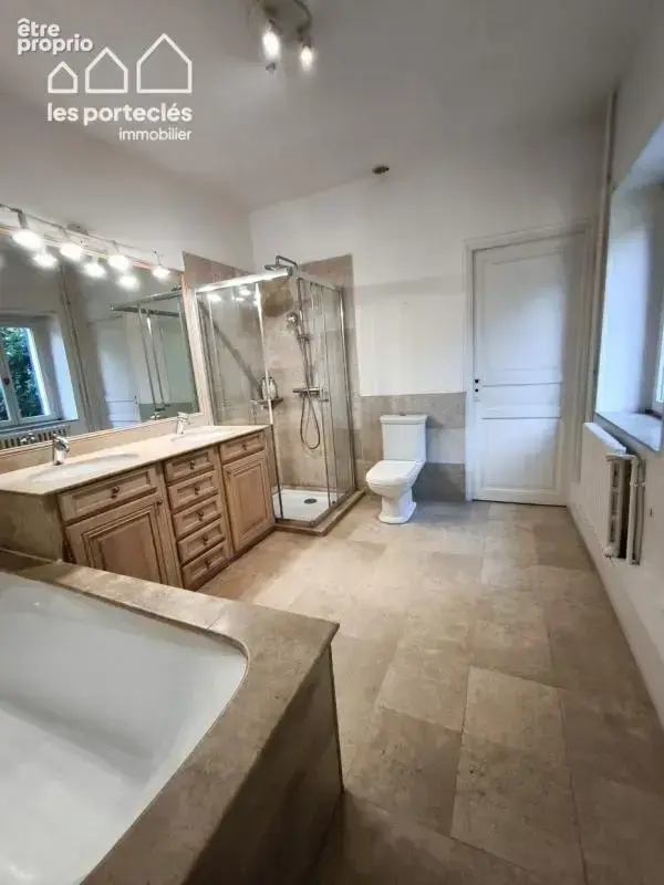 Demeure ancienne rénovée  11 pièces - 7 chambres - photo 14