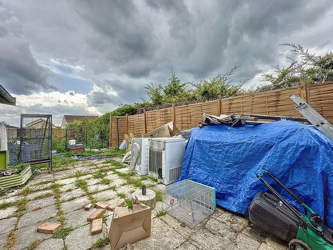 Appartement à REMONCOURT