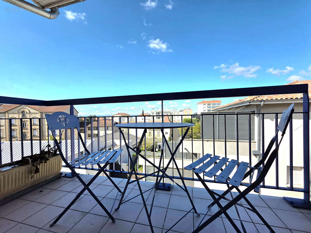 Appartement à ROMANS-SUR-ISERE