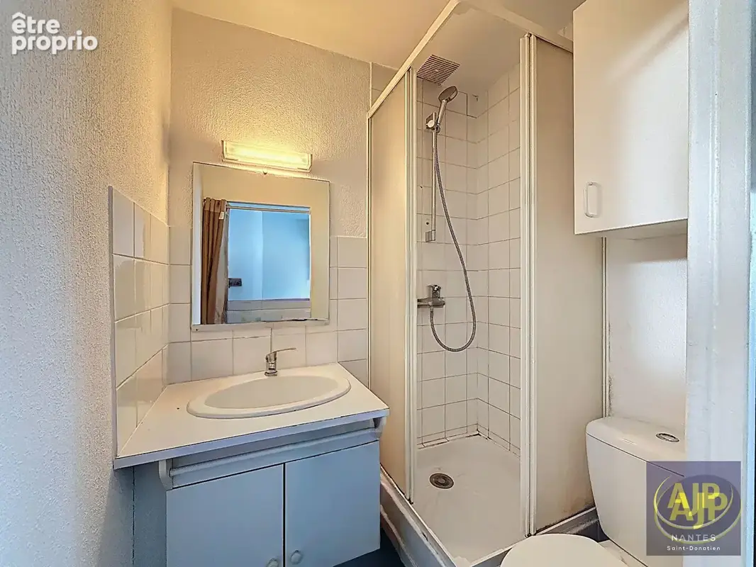 Nantes Hôtel de Ville - Appartement T1 Bis à vendre avec cuisine séparée - 18m2 - photo 5